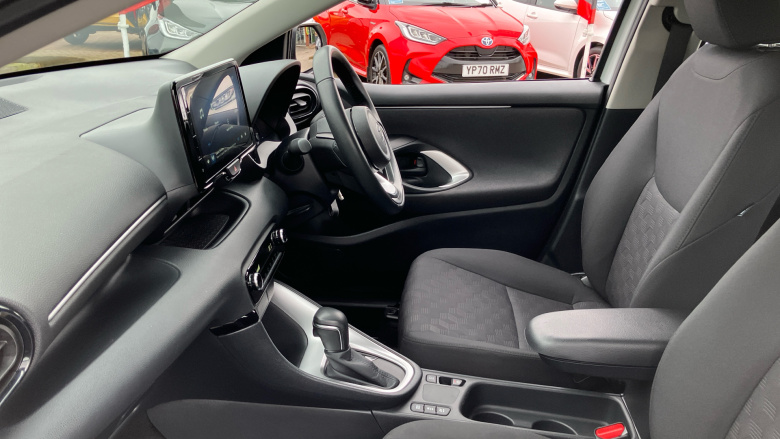 Toyota Yaris 1.5 Hybrid Icon 5dr CVT Hybrid Hatchback